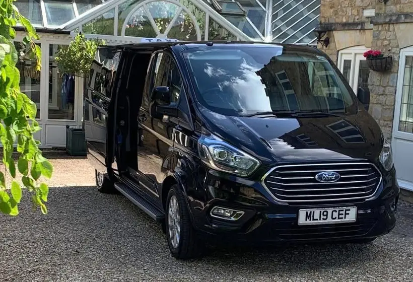 The car waiting outside a Sherborne hotel