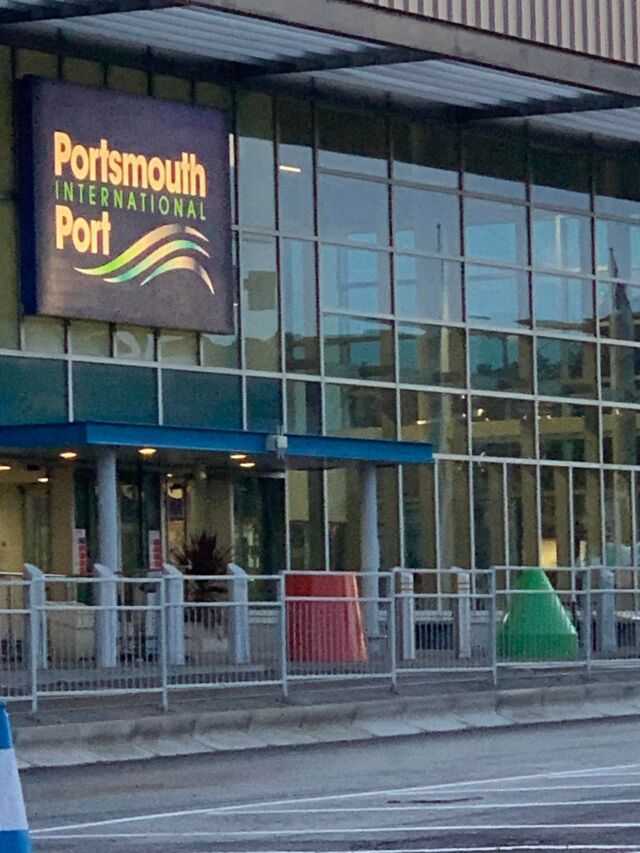 Good morning Portsmouth ⚓️🇬🇧⛴️🚕😎